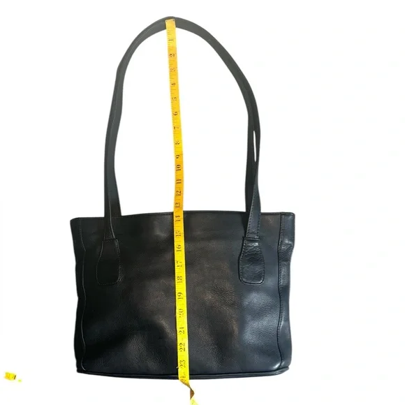 Wilsons Leather Purse Two Shoulder Straps Zipper Close Tote Large Minimal Soft - Picture 6 of 10